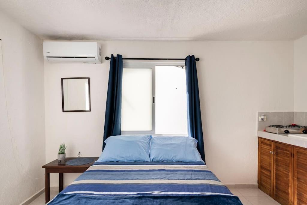 Micro Studio Perfect For Backpackers, Couples, 3 Min Drive To Playa El Nino แคนคูน ภายนอก รูปภาพ